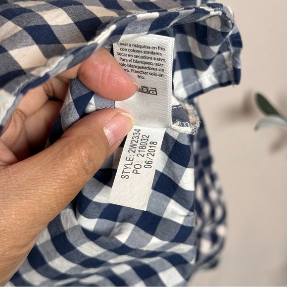 Vineyard Vines Women’s 2 Gingham Button Down Long Sleeve Logo Preppy Classic Top - Picture 6 of 6